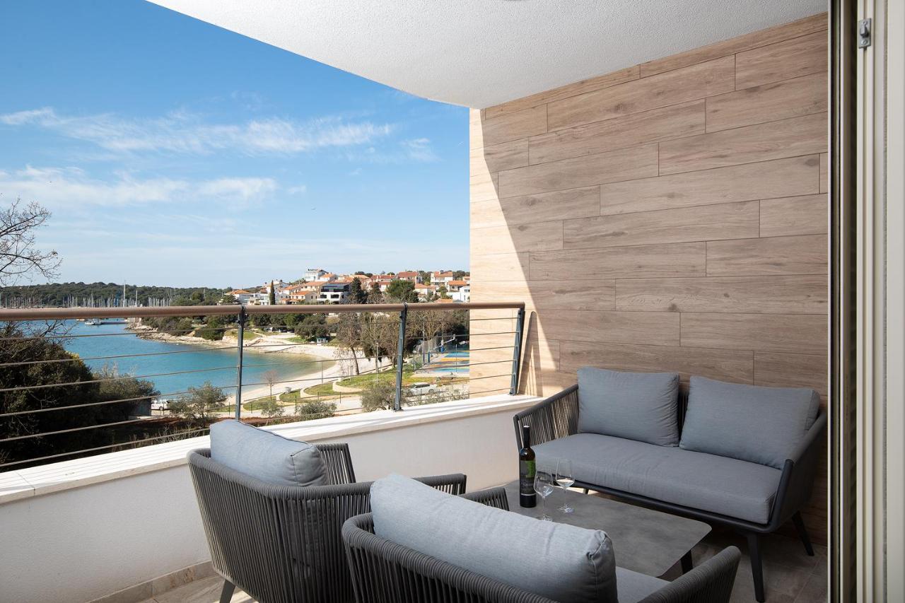 Apartman Damjan Pjescana Uvala Exterior foto